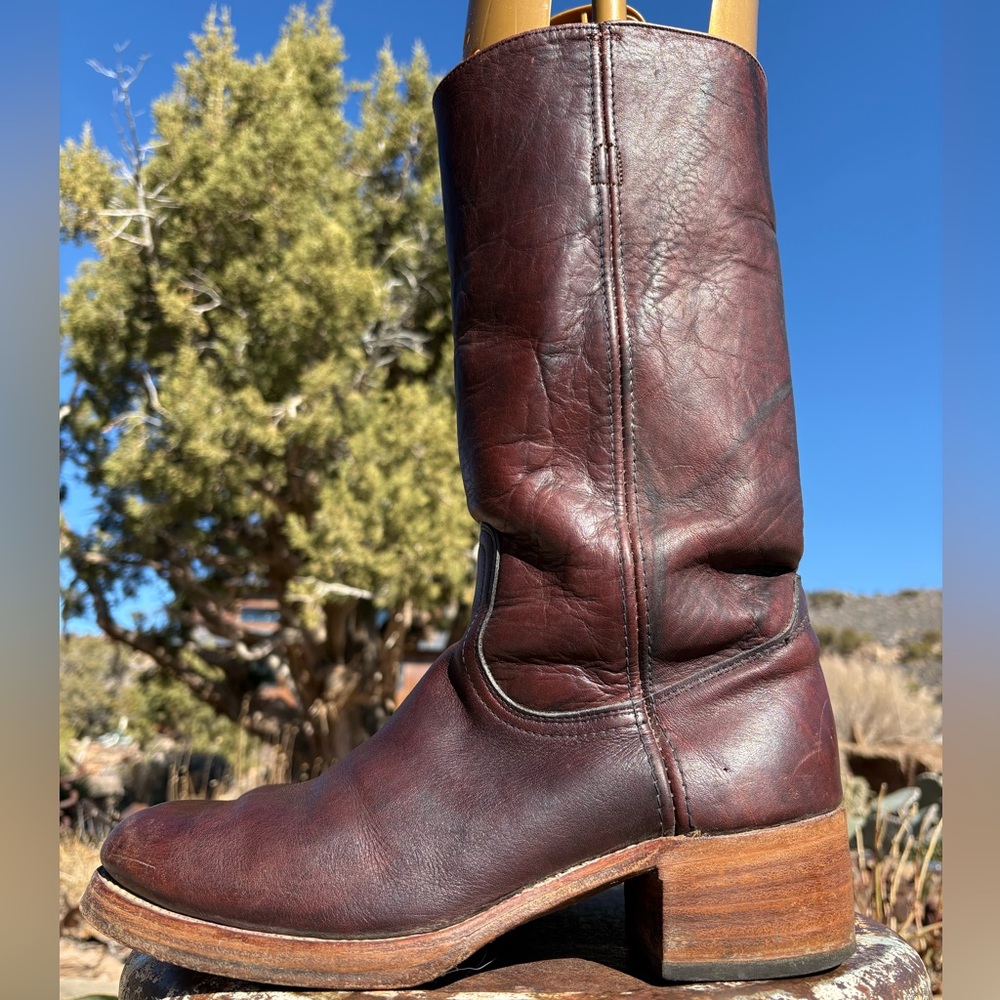 FRYE 🇺🇸 Campus Vintage Black Label Boots
Mens 10.5 Womens 11-11.5Est.